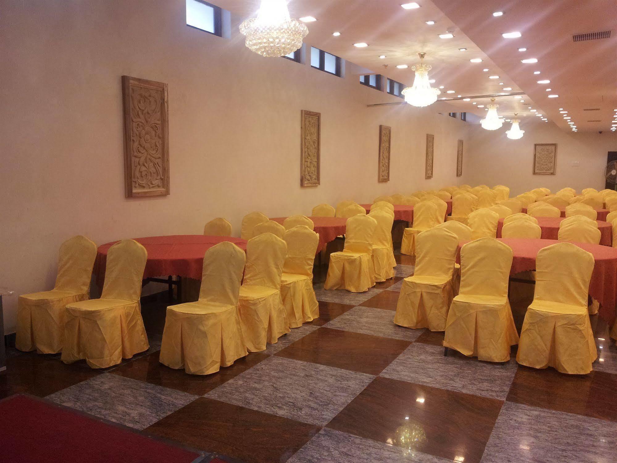 Jc Residency Madurai Hotel Buitenkant foto